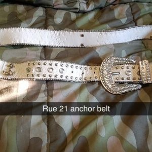 Rue 21 anchor belt